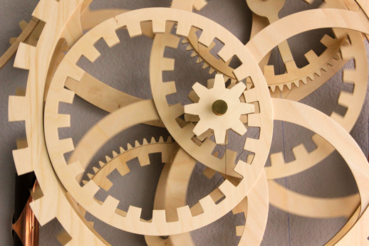 Free Wooden Gear Clock Plans